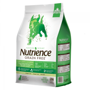 מזון יבש לגורי כלבים מכל הגזעים מבשר הודו, עוף ודג הרינג, נטול דגנים